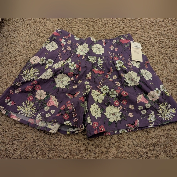 Tea Collection Other - Tea Collection Purple Floral Shorts